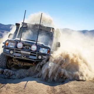 Land Cruiser 79 wallpaper