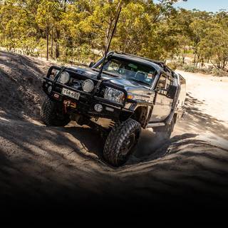 Land Cruiser 79 wallpaper