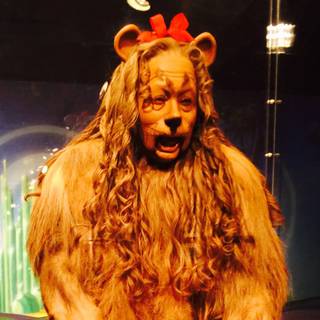 The Cowardly Lion wallpaper