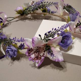 Purple flower crown wallpaper