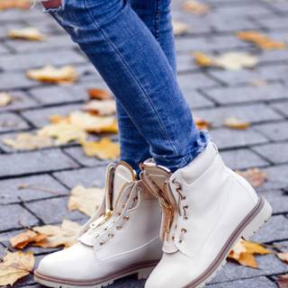 Shoes for girls wallpaper