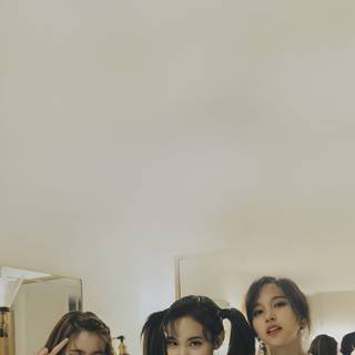 Chaeyoung and Nayeon wallpaper