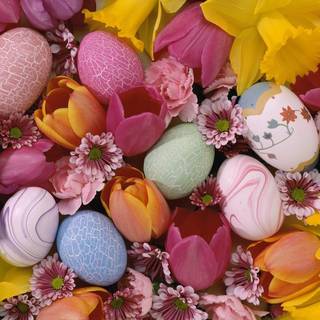 Easter eggs and flowers wallpaper