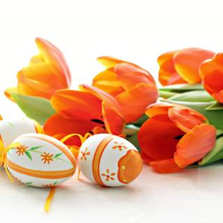 Easter eggs and flowers wallpaper