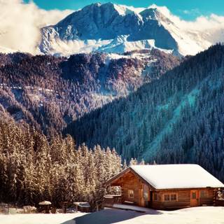 Ultrawide winter mountain wallpaper