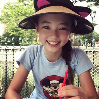 Ella Gross 2023 wallpaper