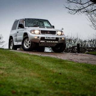 Mitsubishi Pajero Evolution wallpaper