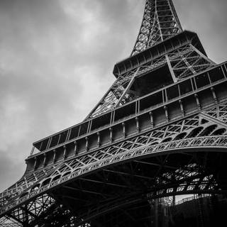 Paris black and white wallpaper