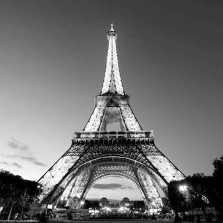 Paris black and white wallpaper