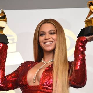 Beyonce Grammys 2023 wallpaper