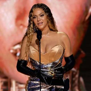 Beyonce Grammys 2023 wallpaper