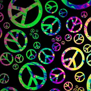 Tie-dye peace signs wallpaper