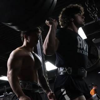 Tren Twins wallpaper