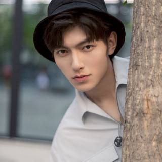 Fan Zhi Xin wallpaper