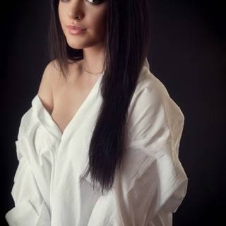 Luna Blaise wallpaper