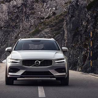 Volvo V60 2023 wallpaper