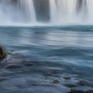 Blue waterfall wallpaper