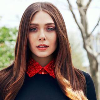 Elizabeth Olsen 2023 wallpaper