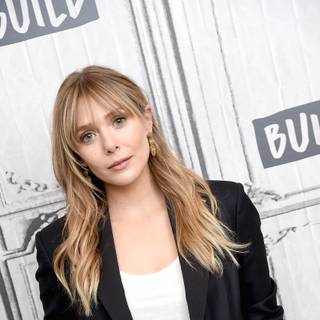 Elizabeth Olsen 2023 wallpaper