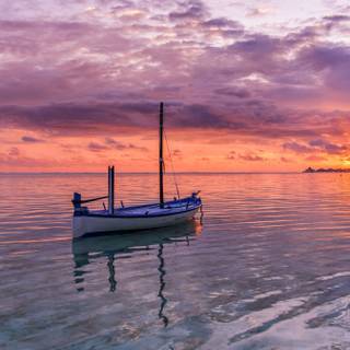 Pretty sunset boat wallpaper