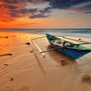 Pretty sunset boat wallpaper