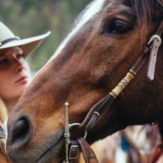 Summer cowgirl wallpaper