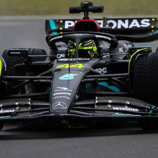 2023 AMG Petronas F1 wallpaper
