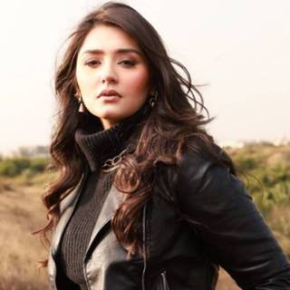 Dur-e-Fishan Saleem wallpaper