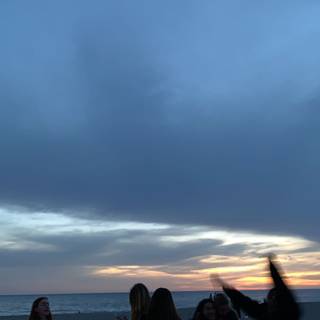 Summer night vibe wallpaper