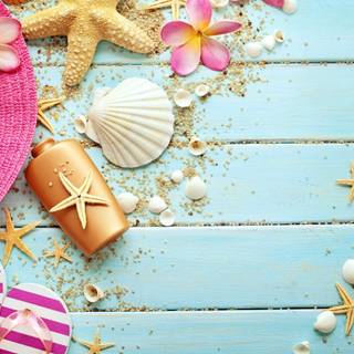 Summer pink and teal wallpaper