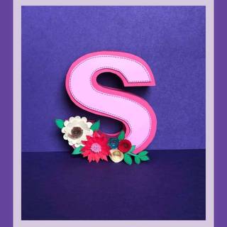 Purple letter S wallpaper