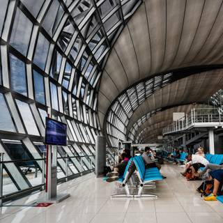 Airport terminal wallpaper