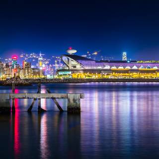 Airport terminal wallpaper
