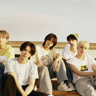 TXT Loser Lover wallpaper