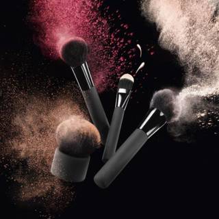 Makeup brush wallpaper