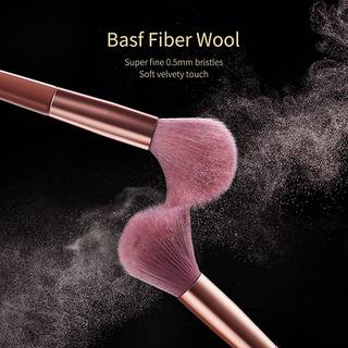 Makeup brush wallpaper