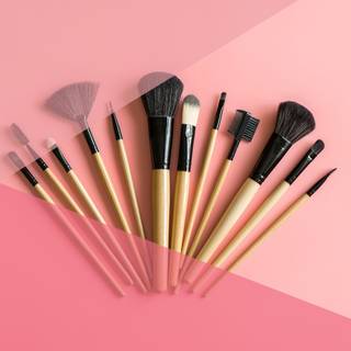 Makeup brush wallpaper