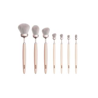Makeup brush wallpaper