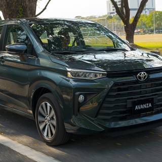 Toyota Avanza 2023 wallpaper