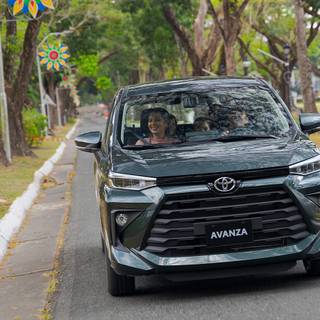 Toyota Avanza 2023 wallpaper