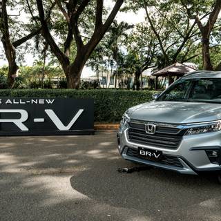 Toyota Avanza 2023 wallpaper