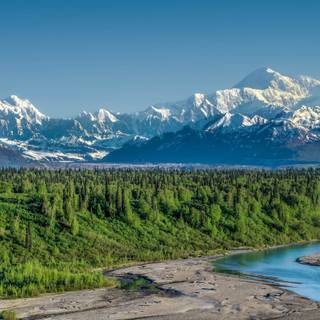 Alaskan mountains wallpaper