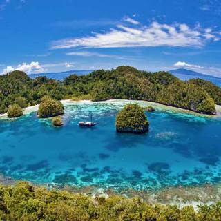 Banda Neira wallpaper