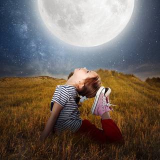 Girl with moon wallpaper