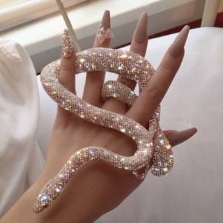 Glitter snake wallpaper