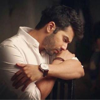 Varun Dhawan sad wallpaper