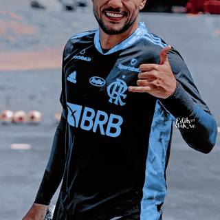 Diego Alves wallpaper