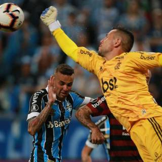 Diego Alves wallpaper