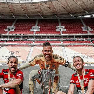 Diego Alves wallpaper