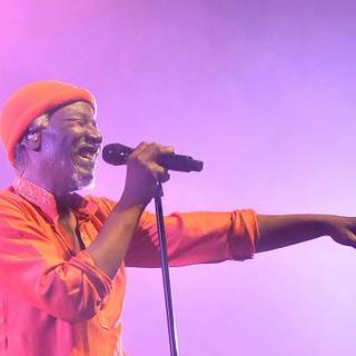 Alpha Blondy wallpaper